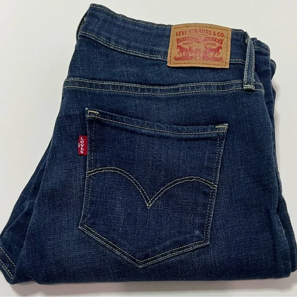 Levi's jeans - Picture 2 of 3